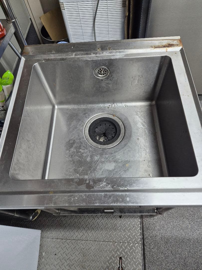 中古業務用ステンレスシンク！引き取り限定