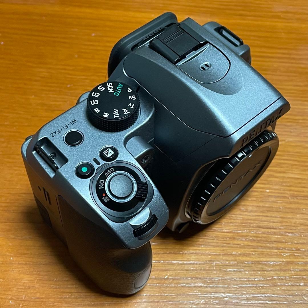 ペンタックス PENTAX K-70 デジタル一眼レフ ボディキット 極美品