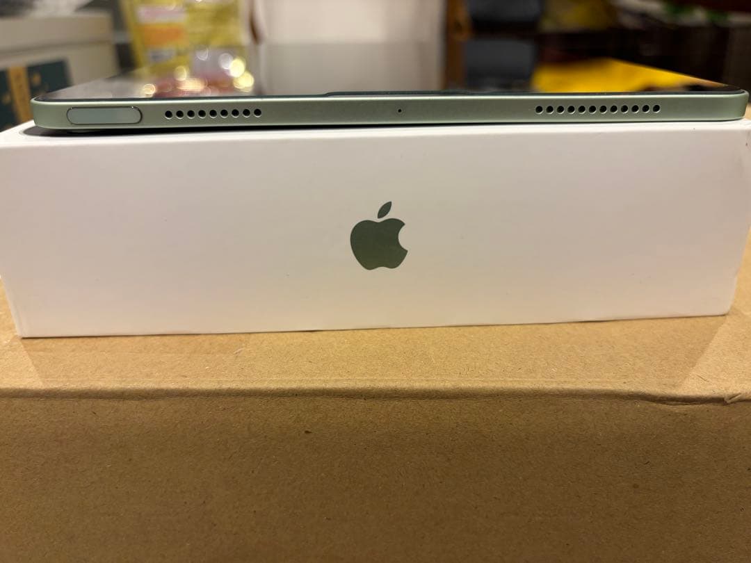 iPad Air 第4世代 Wi-Fiモデル（64GB）