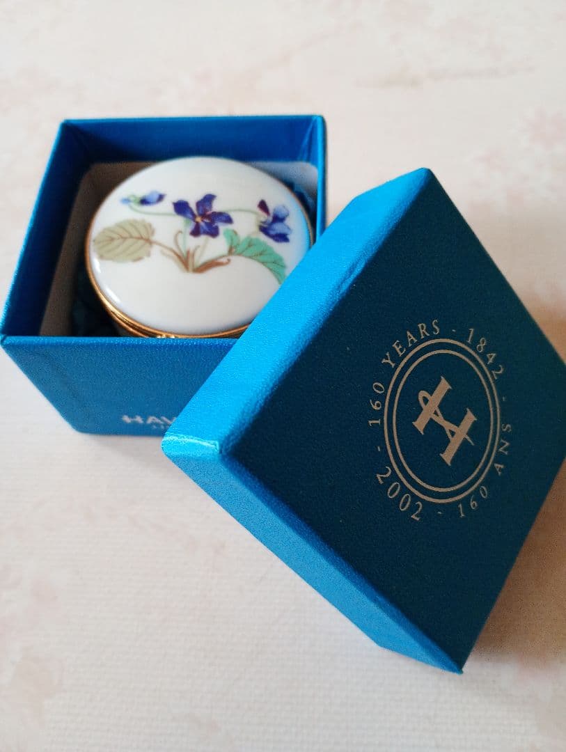 ※※LIMOGES HAVILAND ピルケース　アンペラトリスユ ジェニー※※