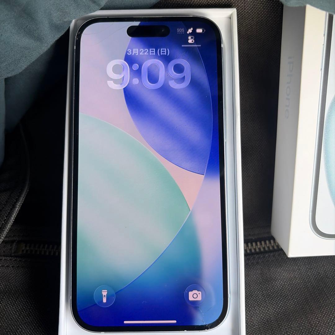 Apple iPhone 15ホワイト 画面ひびあり 本体 SIMフリー