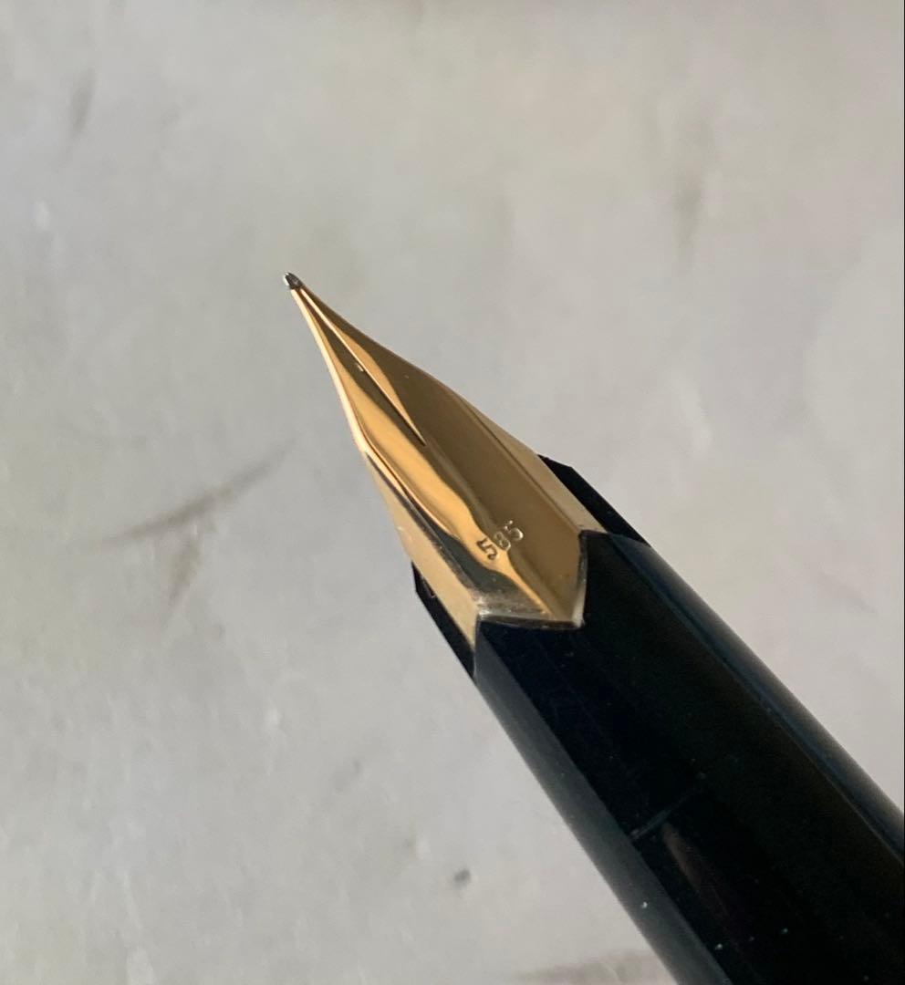 Montblanc モンブラン 320 万年筆 14Kペン先 EF