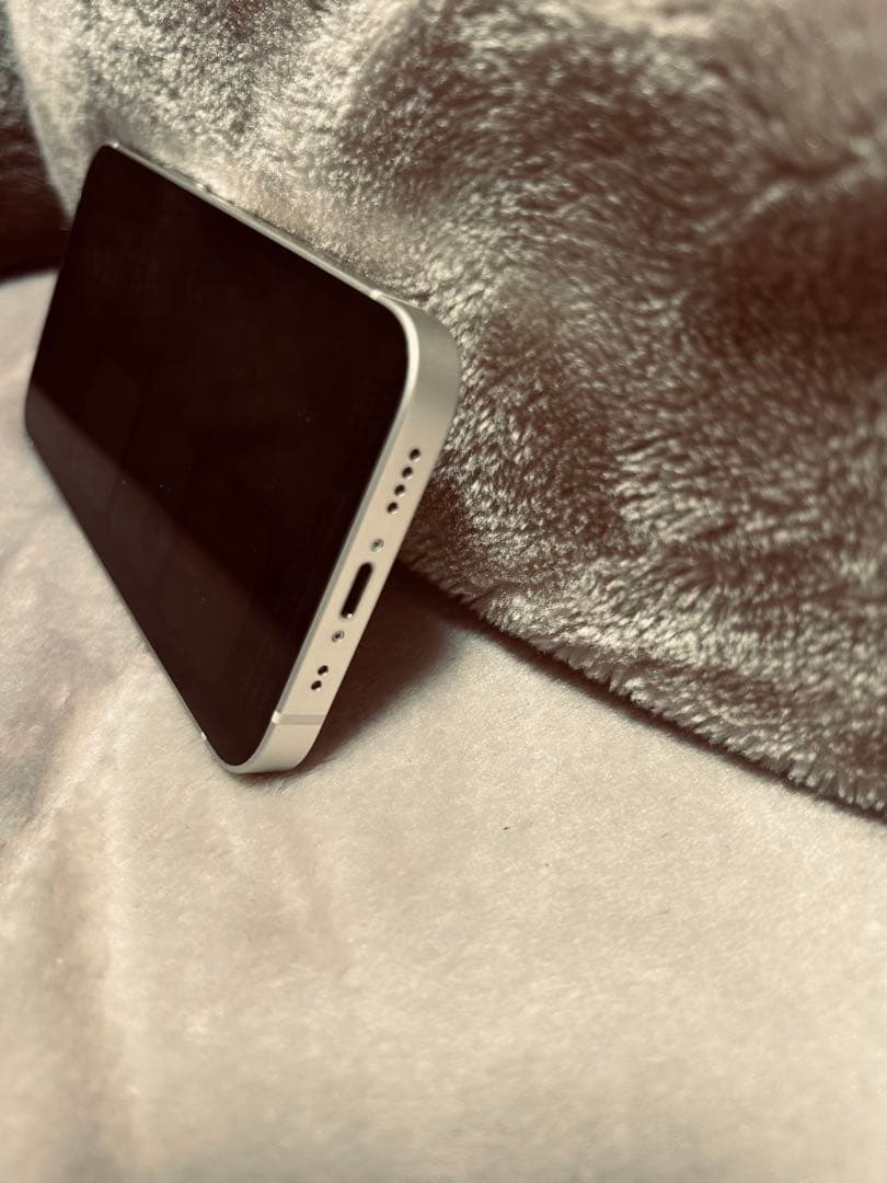 ✨新品バッテリー100%✨iPhone13mini 128GB 白　SIMフリー