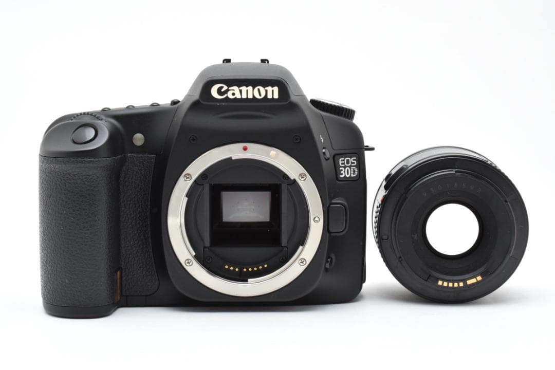 【純正レンズセット】キャノン EOS30D＋EF 50mm F1.8 Ⅱカメラ