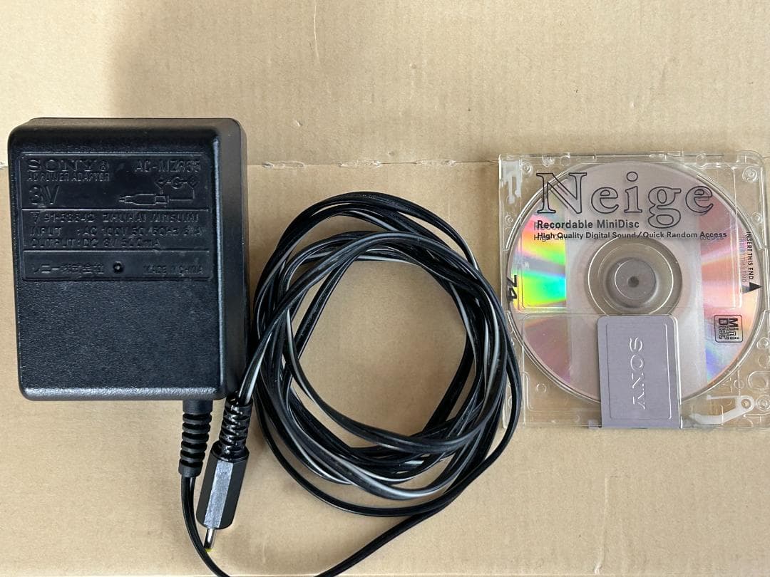 SONY MZ-R909 MDレコーダー ACアダプタ付中古動作確認済