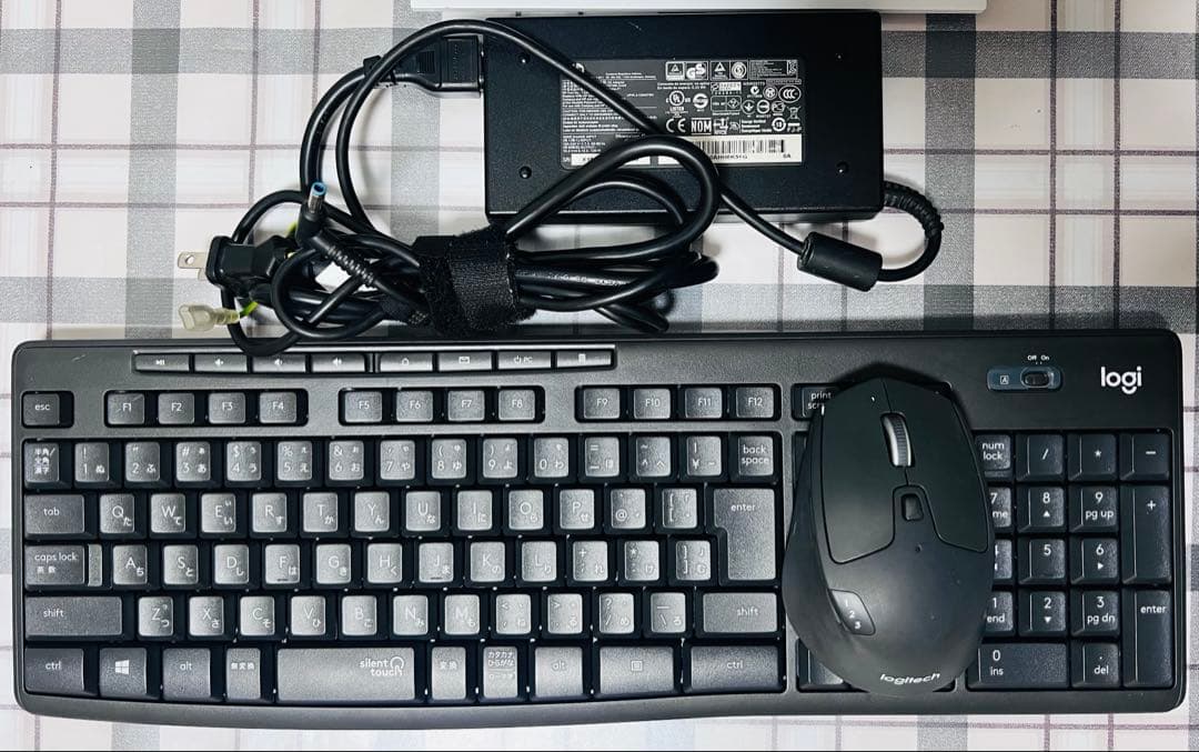 液晶一体型パソコンASUS OFFICE/SSD/HDD/￼メモリ16GB￼