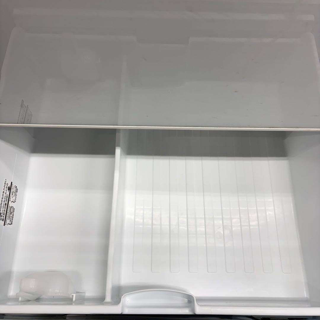 810 TOSHIBA1〜4人暮らし用！大型冷蔵庫　363L 小型　自動製氷