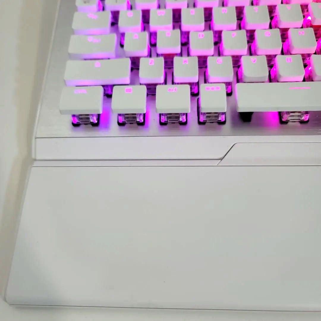 ゲーミングキーボード メカニカルキーボード イルミネーション