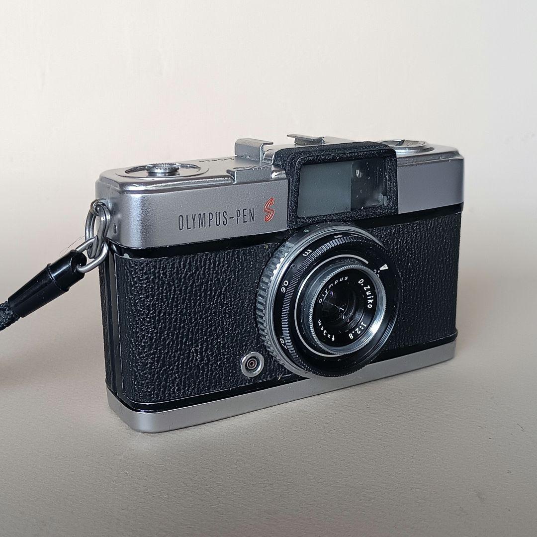 フィルムカメラ【重整備、完動品】オリンパスペンS2.8