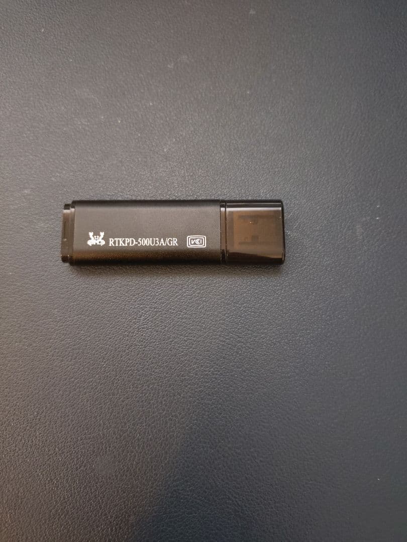 外付けポータブルSSD 500GB（USB接続・スティック型）