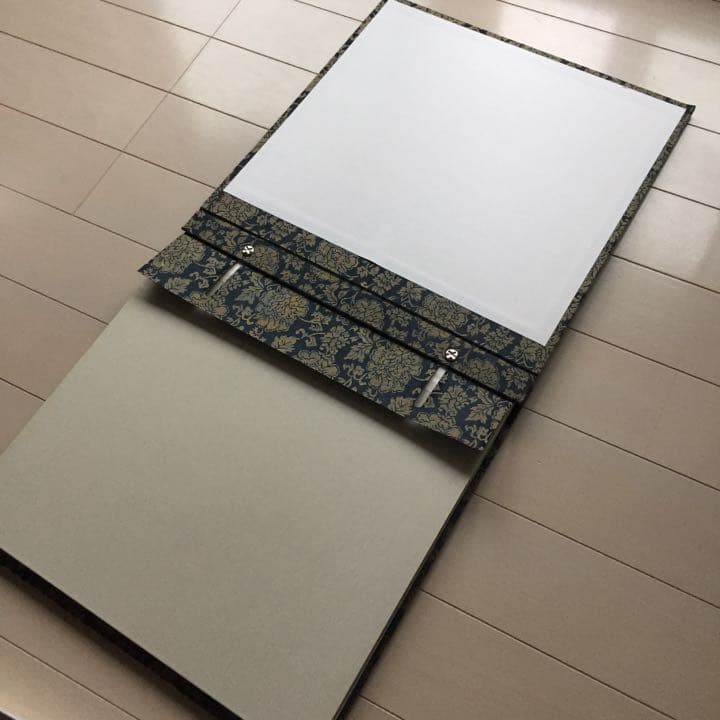 アルバム 8ページ