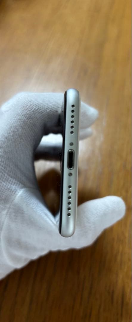 Apple iPhone SE２ 128GB ホワイト 本体 iFace付