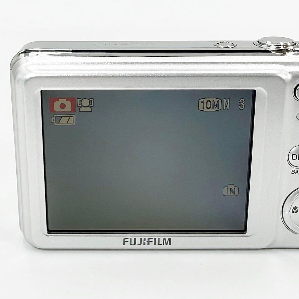 フジフイルム FinePix J27 シルバー コンデジ カメラ 中古