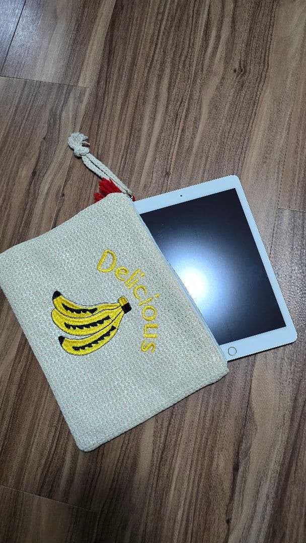 iPad Air2 Wi-Fiモデル 128GB ゴールド (プレゼント付き！)