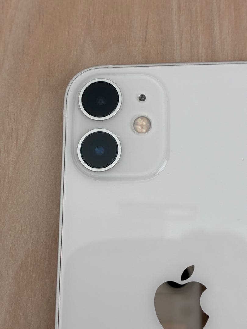 【美品】iPhone12 mini 128GB ホワイト 85% SIM解除済み