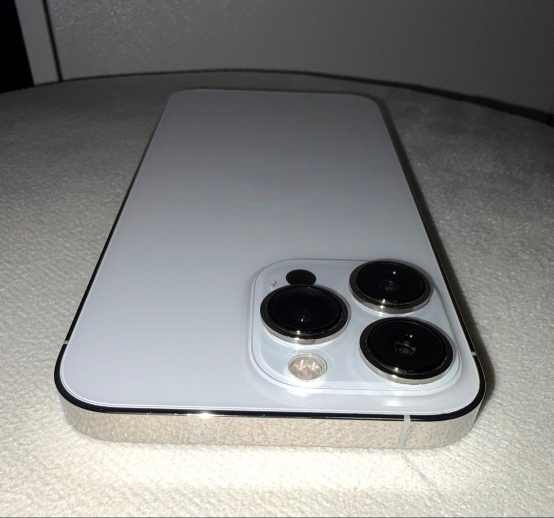 こ*ち様 iPhone13Pro ジャンク品 シルバー 256GB SIMフリー