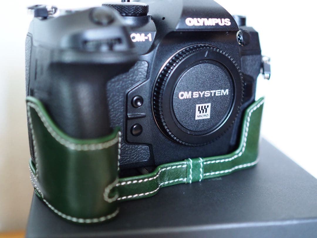 OM-1 デジタルカメラ　OM SYSTEM OLMPUS