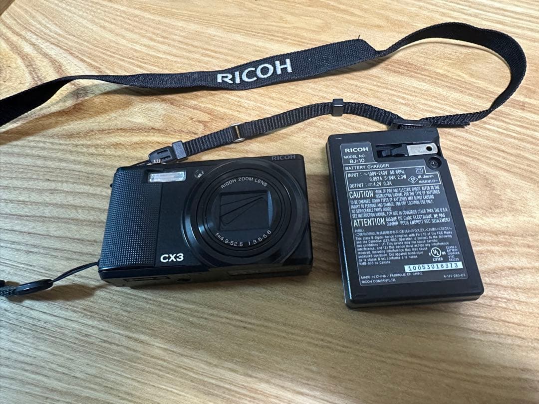 【美品】RICOH CX3 コンパクトデジタルカメラ リコー