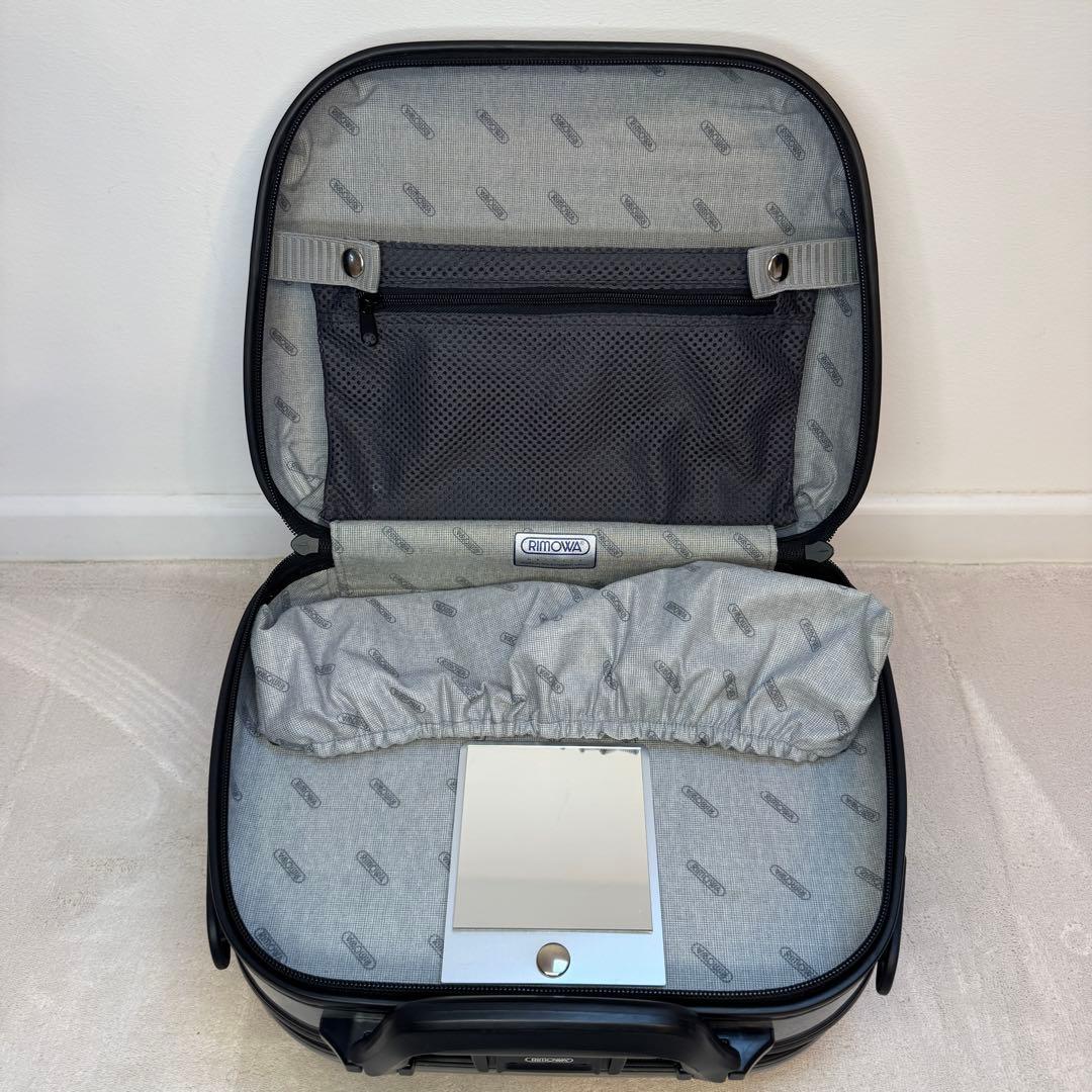 RIMOWA Salsa 816.38 ビューティーケース 13L シルバー