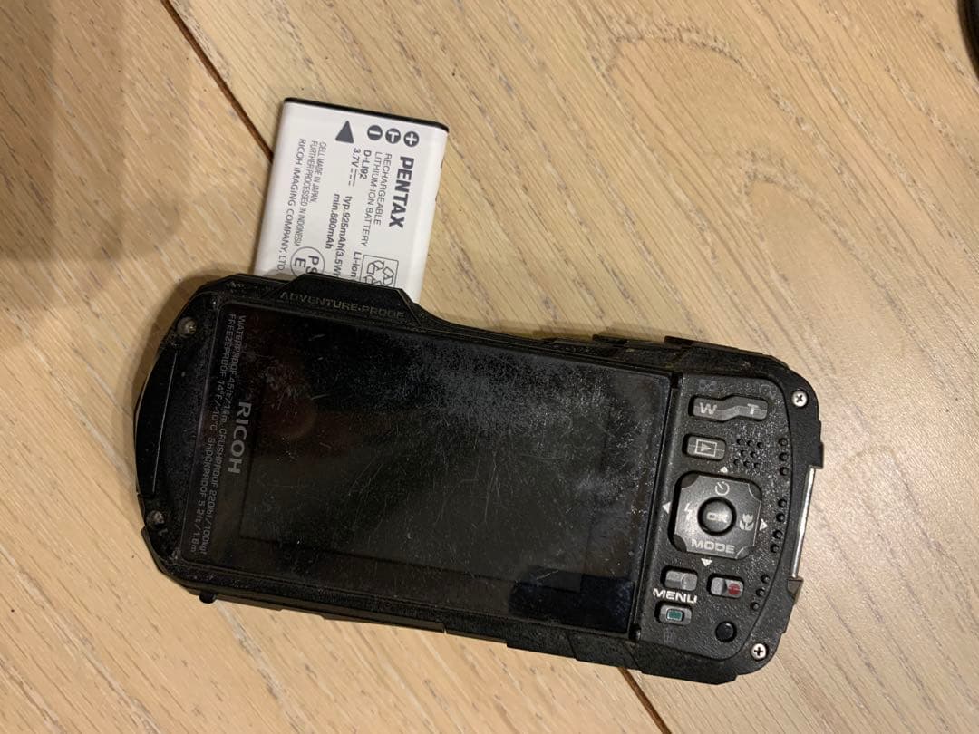 (動作品)RICOH WG-40 防水コンパクトデジタルカメラ