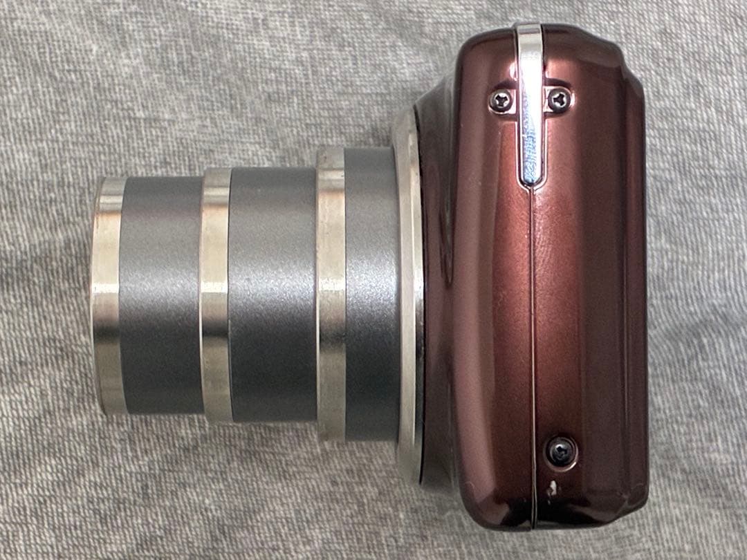 ⭐️外観美品⭐️フジフィルム FUJIFILM FINEPIX F70 EXR