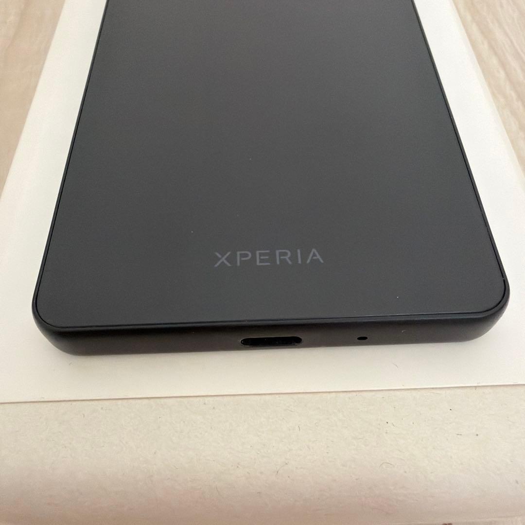 Sony Xperia 10 V SoftBank ブラック 本体