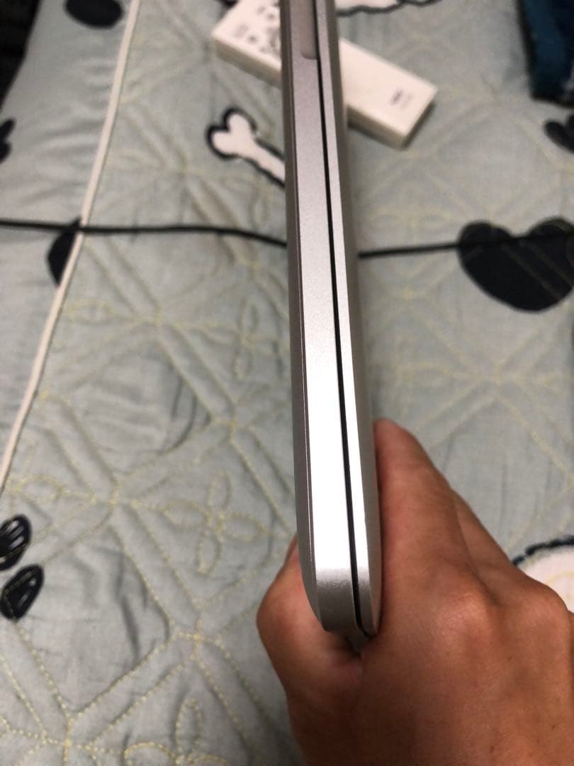 MacBook本体 MacBook Pro 2.7GHz i5 8GB