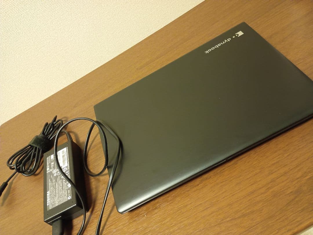Windowsノート本体 TOSHIBA dynabook R83/PB