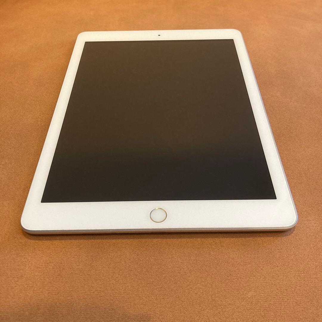 3922【早い者勝ち】iPad5 第5世代 32GB WIFIモデル☆