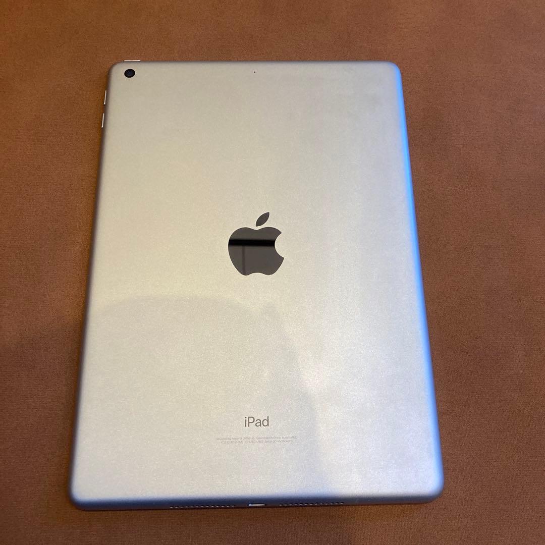3922【早い者勝ち】iPad5 第5世代 32GB WIFIモデル☆