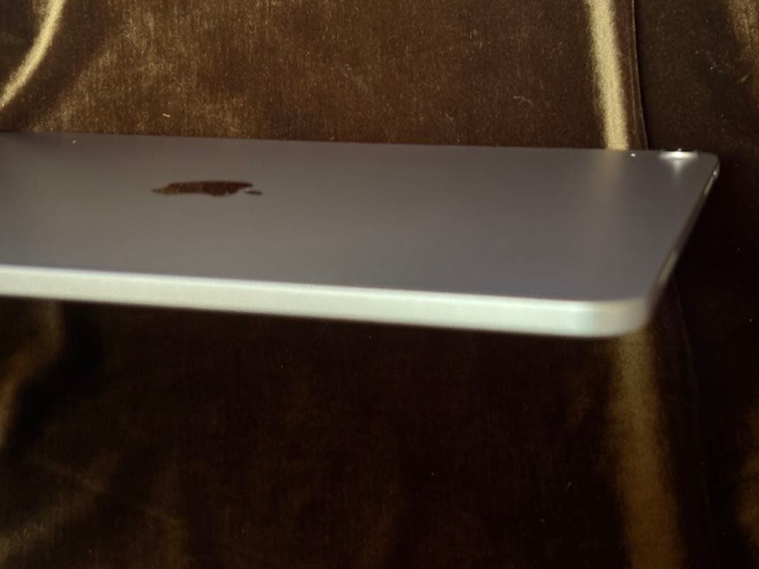 【8月迄保証・バッテリ100】iPadAir 13インチ 512GB Wi-Fi