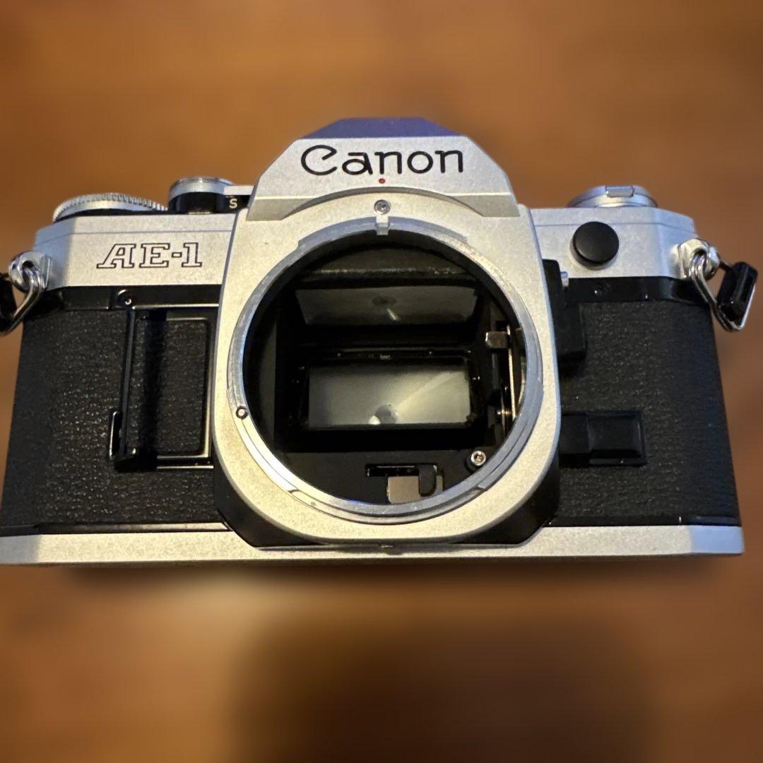 Canon AE-1 一眼レフフィルムカメラ