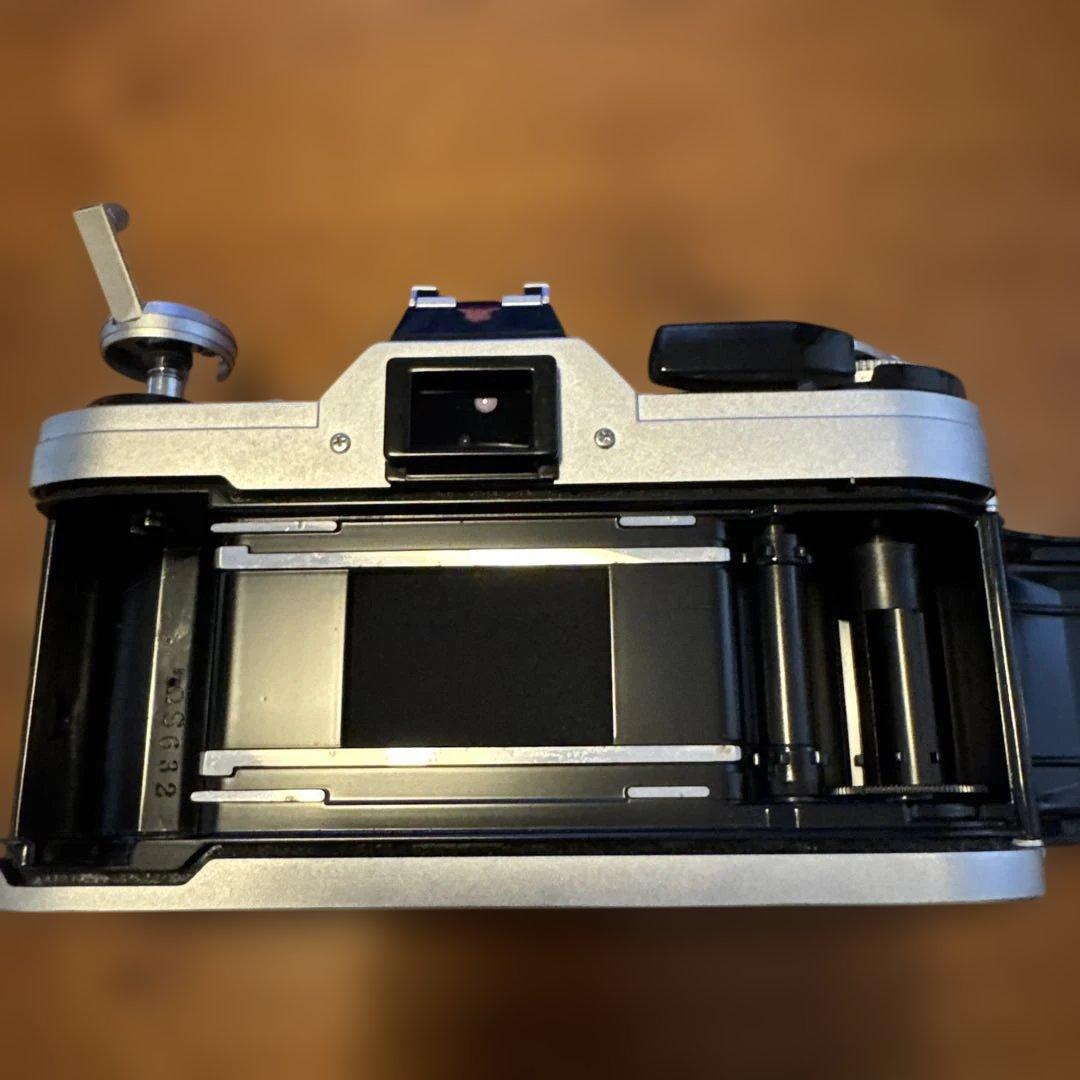 Canon AE-1 一眼レフフィルムカメラ