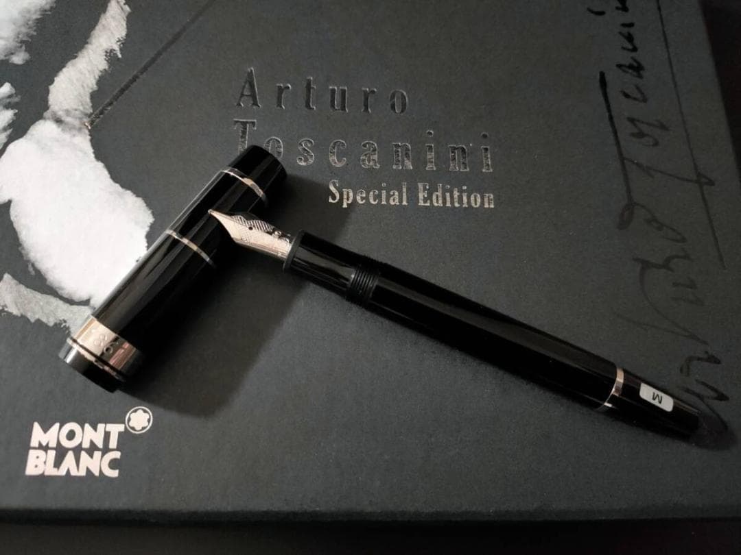 新品同様 モンブラン　18K万年筆 限定品　アルトゥーロ・トスカニーニ