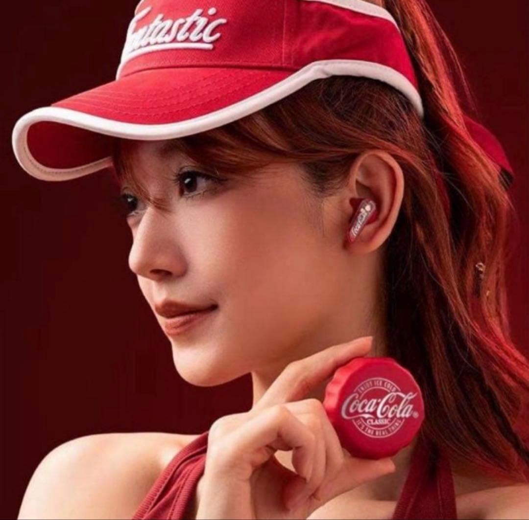 コカ・コーラ Coca-Cola ボトルキャップ型 ワイヤレスイヤホン【赤】
