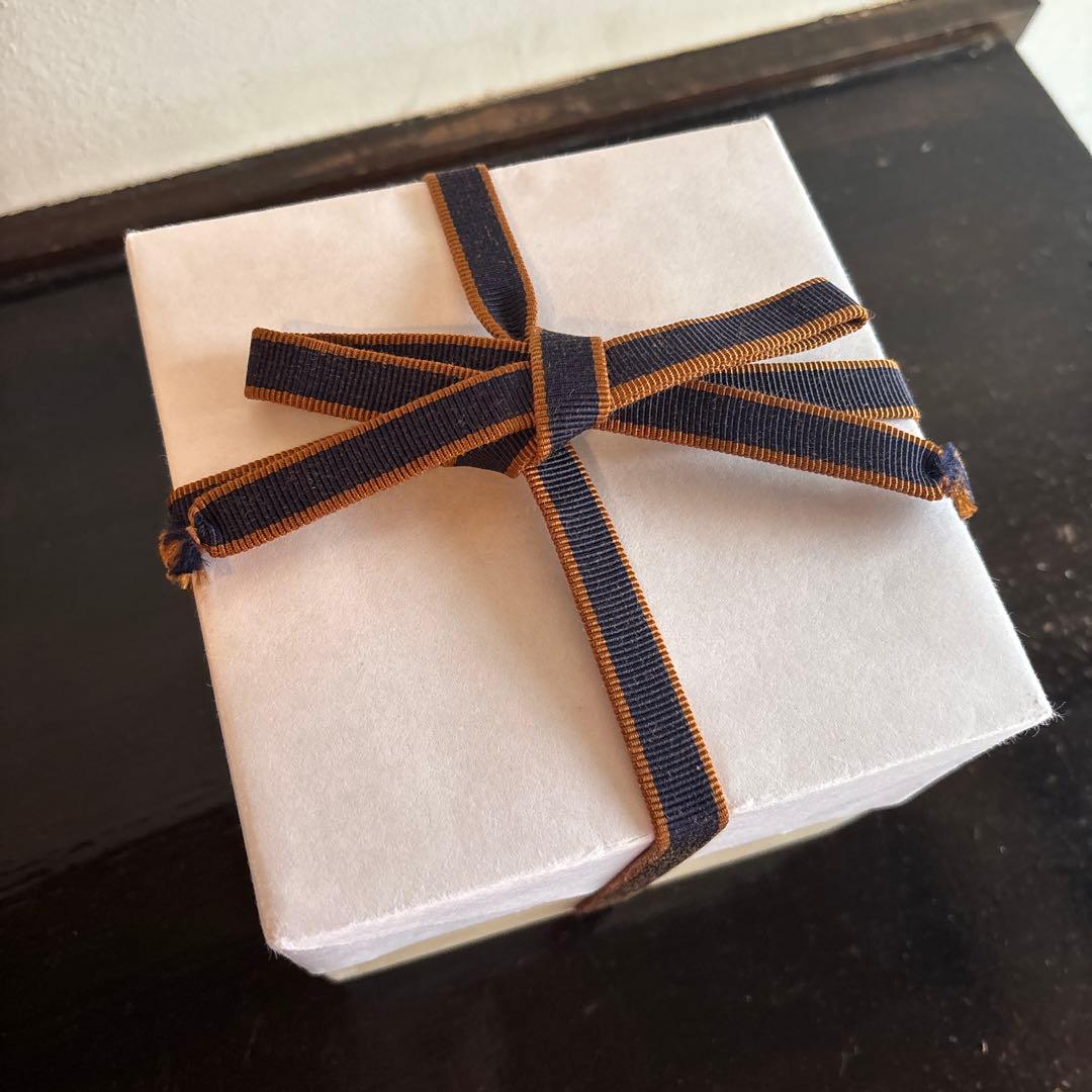 絵柄津　茶碗　木箱付き　德澤守俊　◯△□ お抹茶茶碗　茶道　お茶　お茶道具