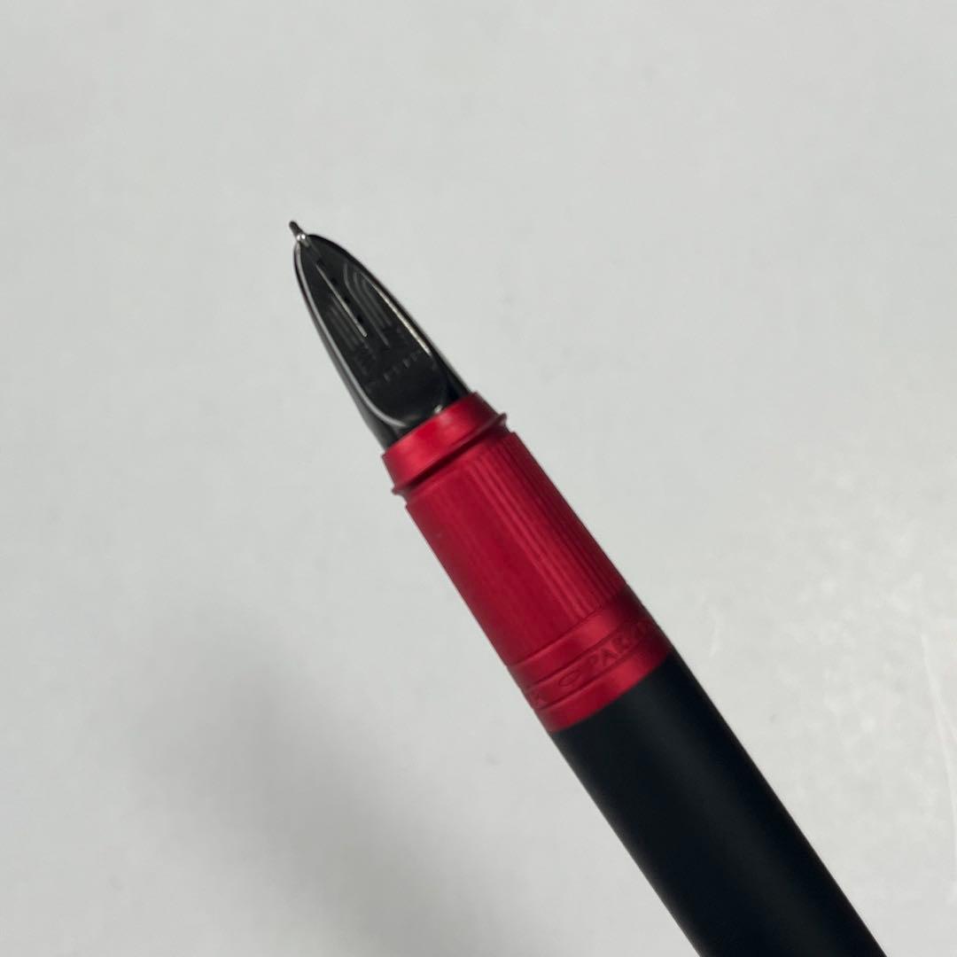 PARKER パーカー5th 万年筆ブラック×レッド 替え芯2本付き