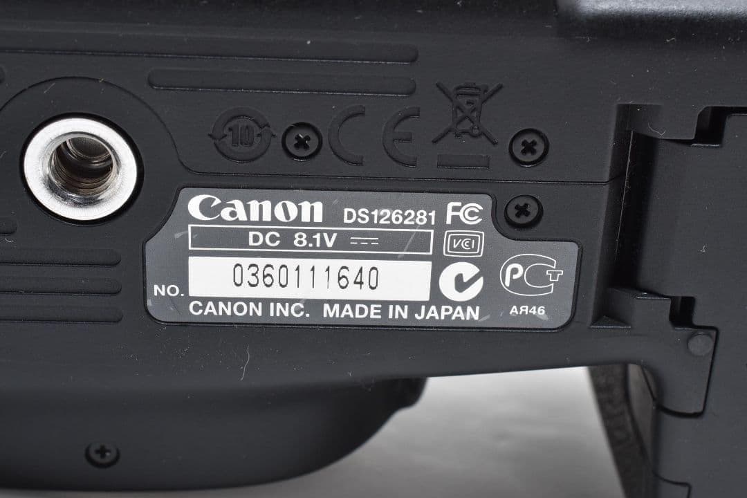 ショット数少！✨迫力の超望遠✨Canon EOS 60D✨ダブルレンズ 一眼レフ