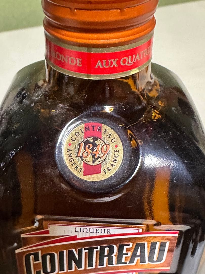 各種 アルコール飲料6本。