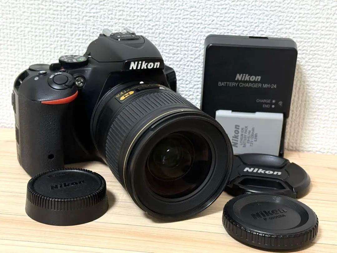 Nikon D5500+AF-S NIKKOR 28mm f/1.8G ✴︎美品✴︎