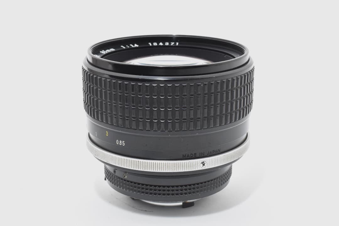 ニコン Nikon Ai-s Nikkor 85mm f1.4 レンズ 3540