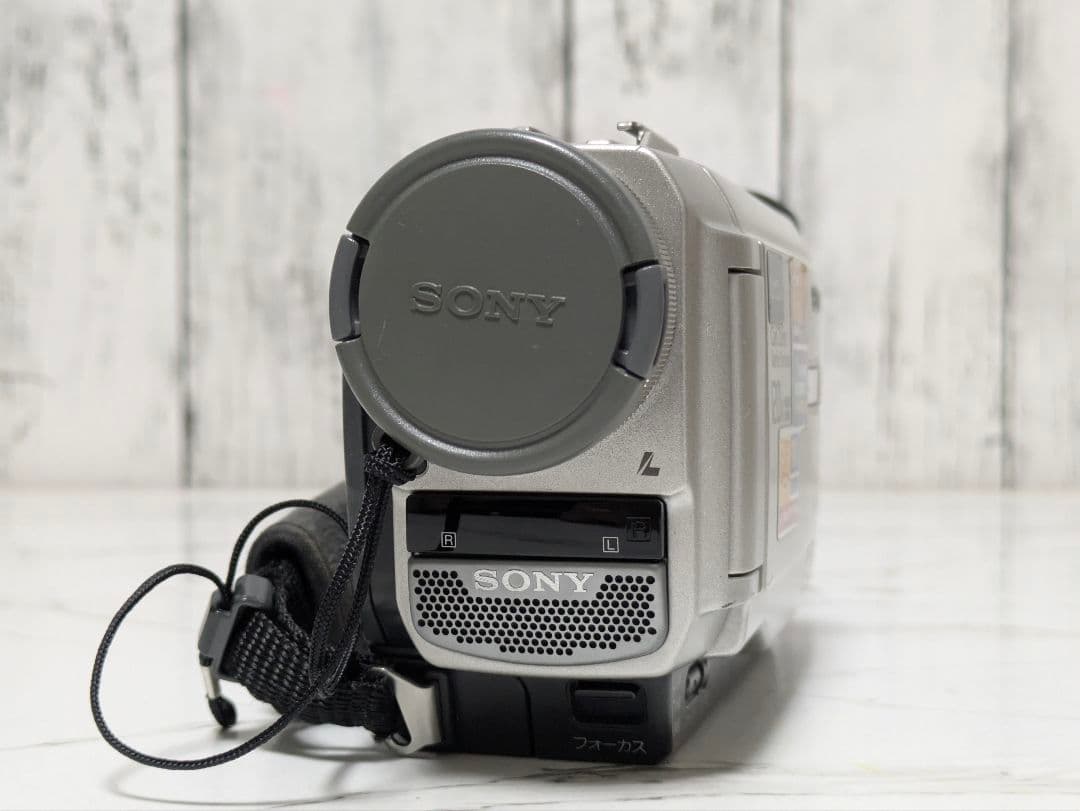② SONY　DCR-TRV8　MiniDV対応　セット