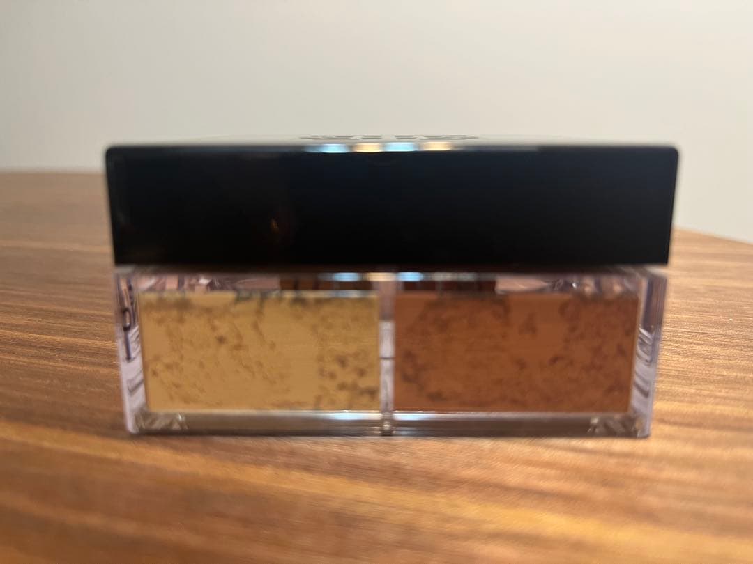 【新品】【日本未発売】GIVENCHY プリズムリーブル05