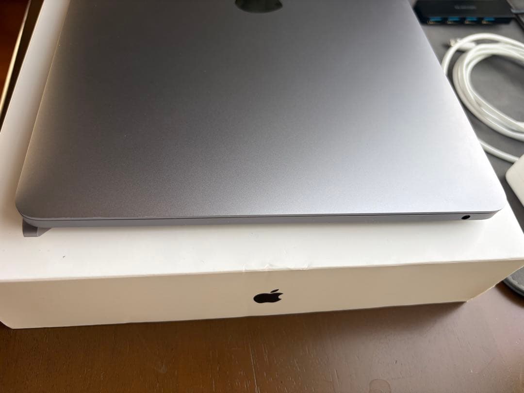 MacBook Pro 2020 M1 256GB バッテリー残量95%以上