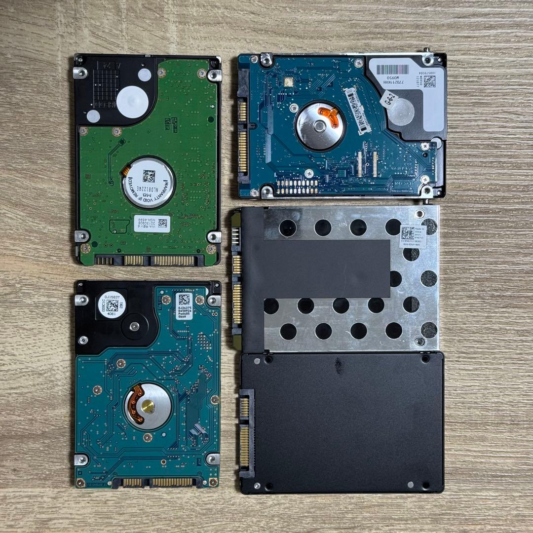 2.5インチSSD/HDD(240GB〜1TB) 17台、マウンタ6個まとめ売り