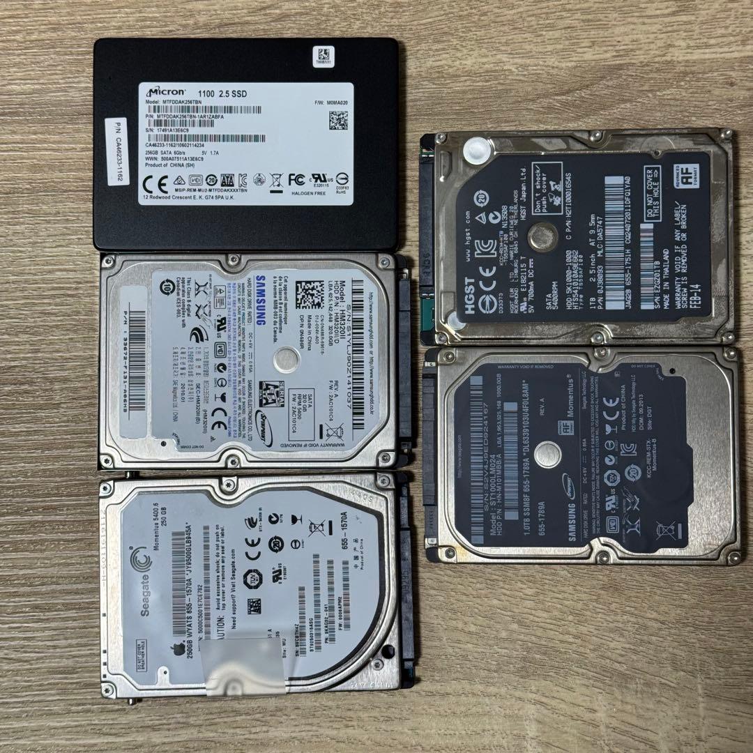 2.5インチSSD/HDD(240GB〜1TB) 17台、マウンタ6個まとめ売り