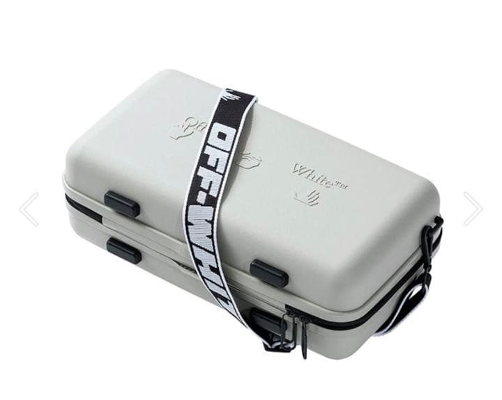 アイシャドウ Off-White c/o Amorepacific