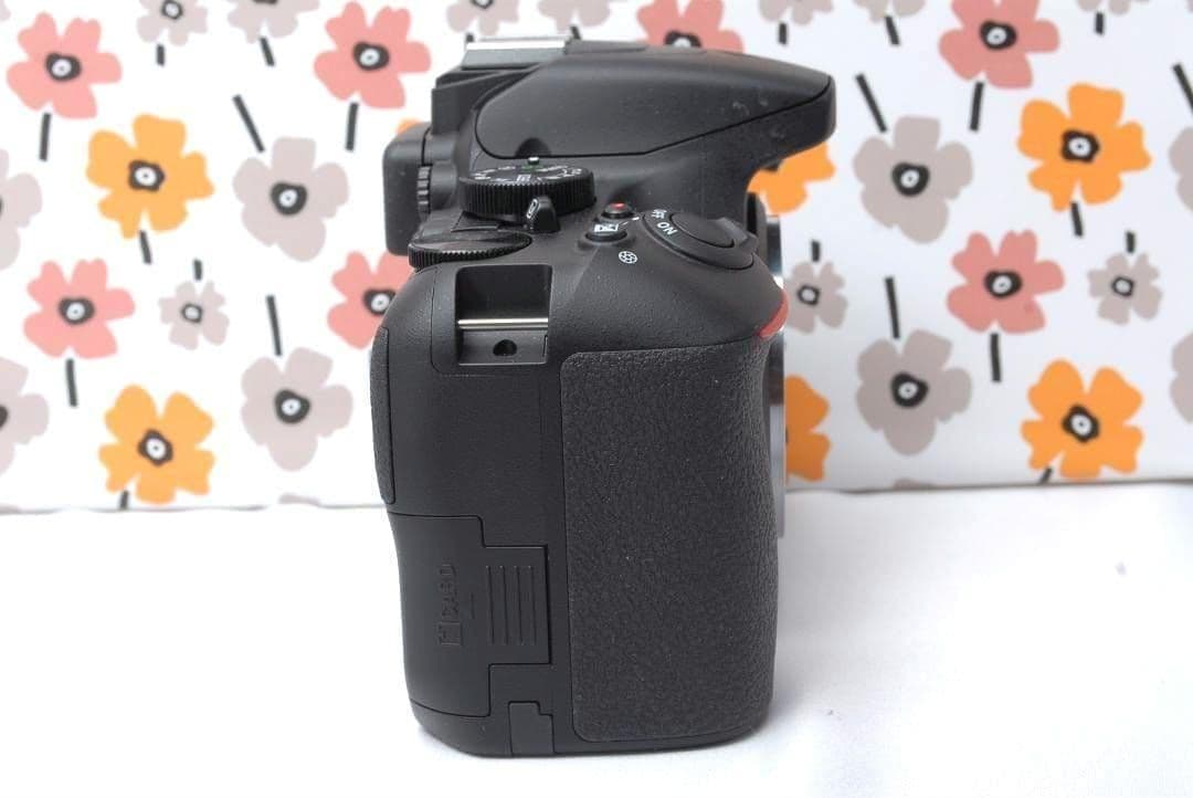 ❤Nikon D3500❤Bluetooth搭載❤奇跡の新品級S数30回！❤美品