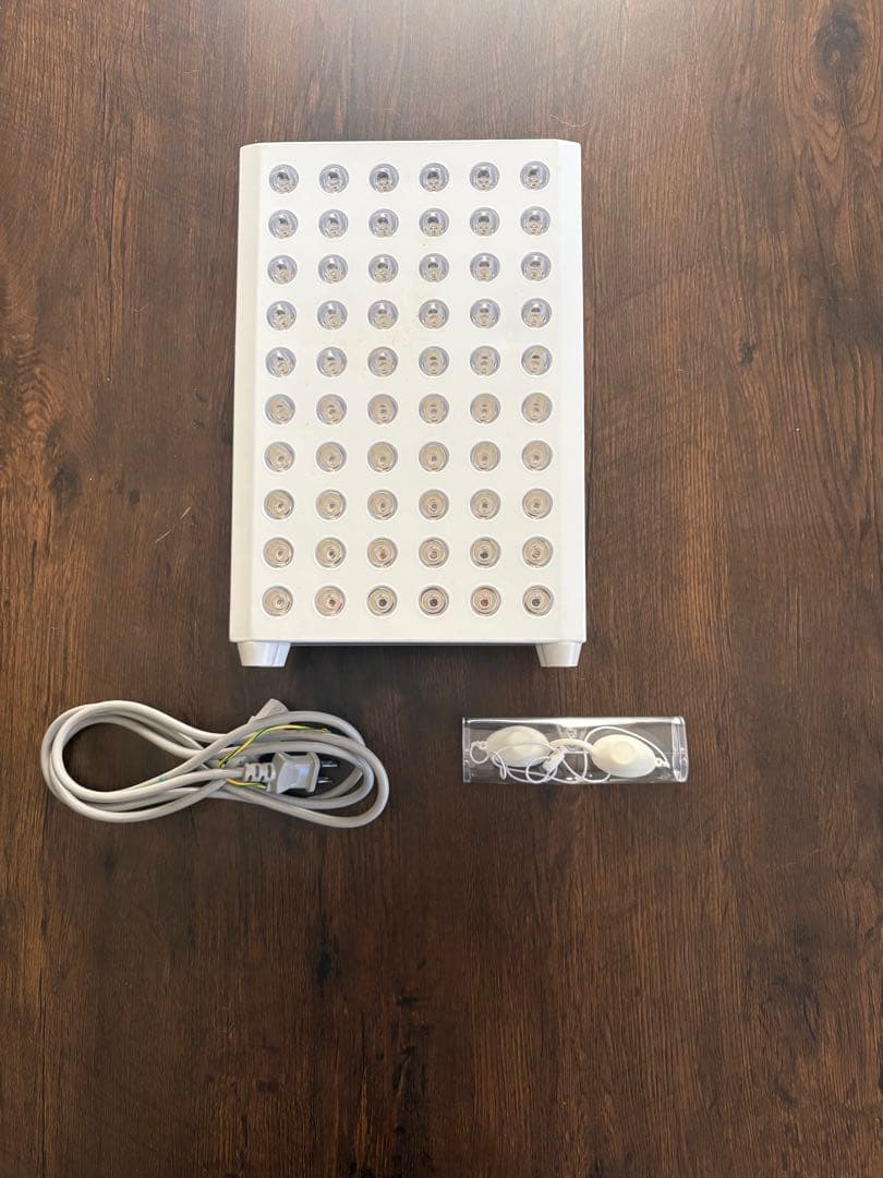 業務用LED美顔器　毛穴改善、自己治癒力増強、痛みの改善など