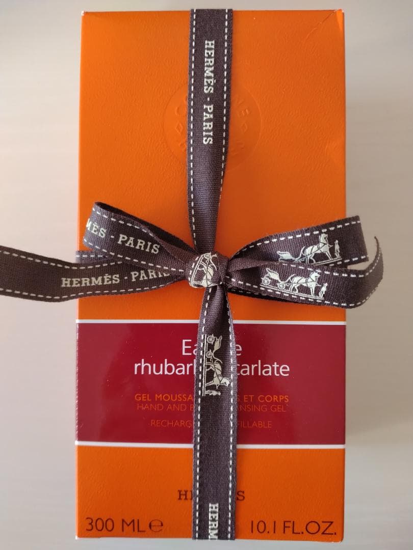 HERMES 手・ボディ用洗顔　300mL ギフトセット